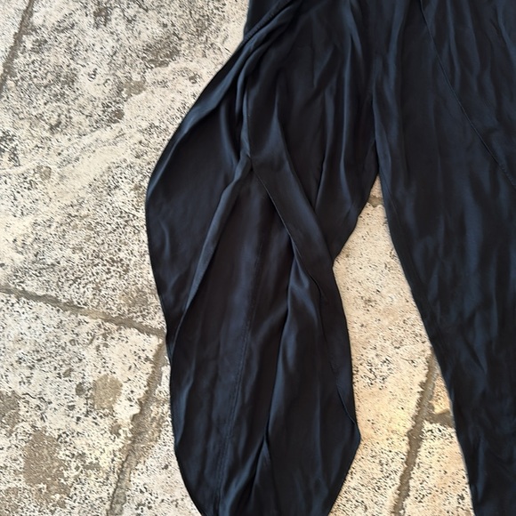 BCBG pants size S. Black - Picture 2 of 7